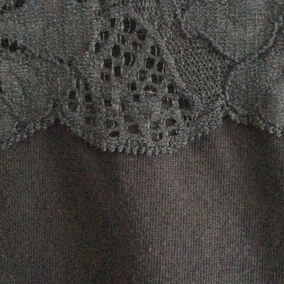 Tank Top With Lace - Picture 5 of 5